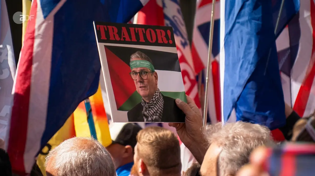 Demonstranten Fahnen Transparente London Kundgebung