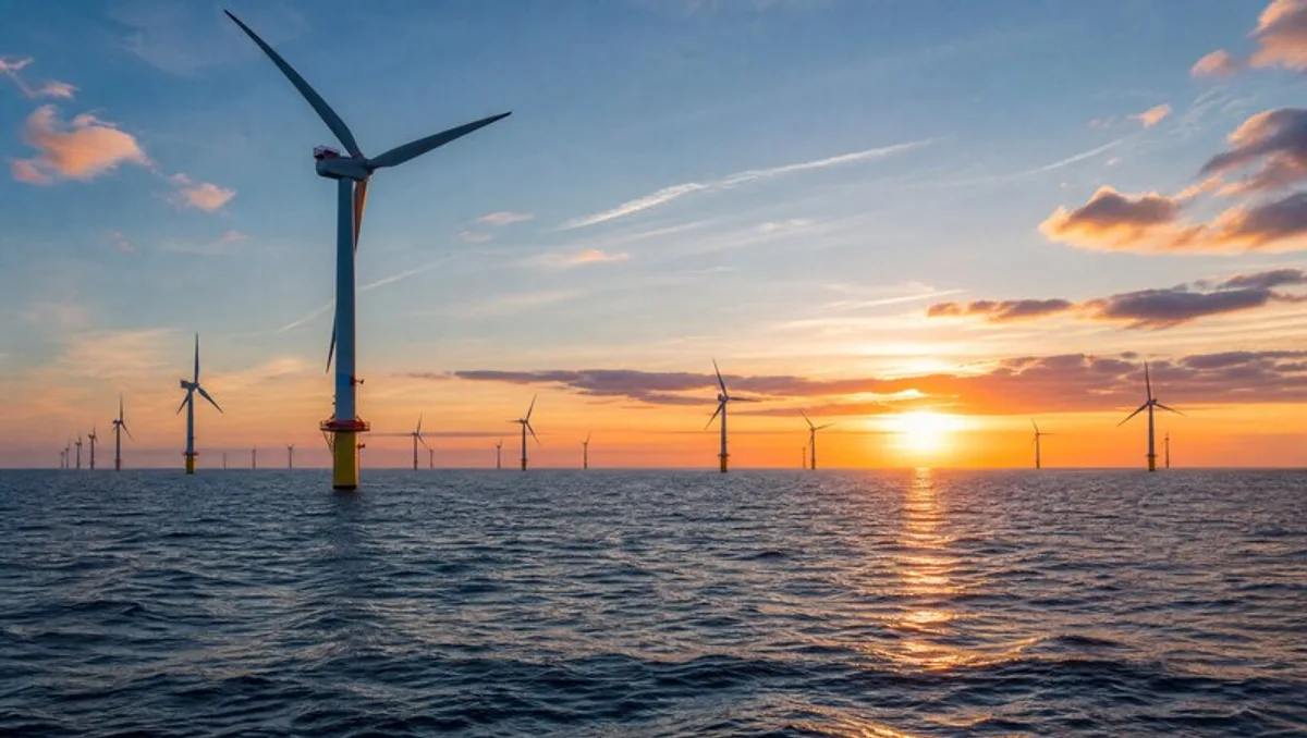 Windpark Offshore Nordsee Windkraftanlagen Meer Horizont Sonnenaufgang Zennews24